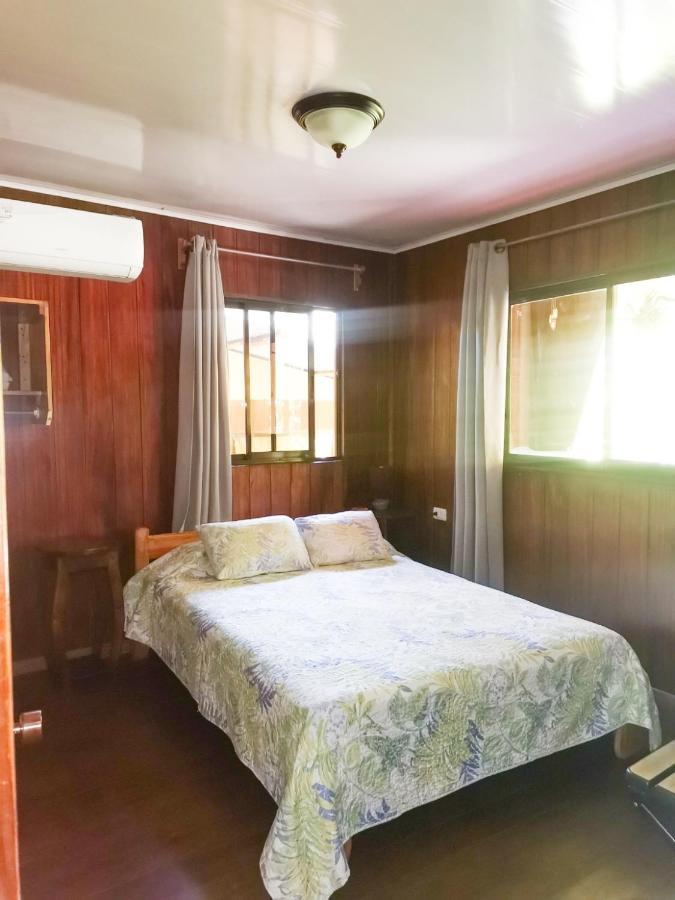Casita Happy Feet And Tours Corcovado Hotel Drake Bay Exterior photo